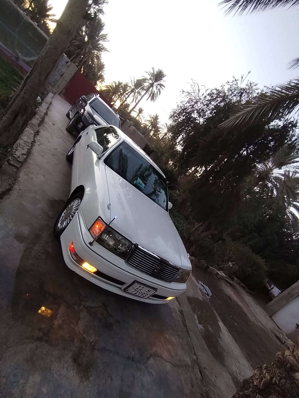 سلام عليكم كراون راس الثور للبيع سياره جاهزه من كلشي كيرمكينه حداديه تخم تاير  رقم انكليزي بغداد سنويه لل
27 سياره كفاله من الكص ونقل الجثه ولعيب الشرعي سياره مال جنيان بالعافيه عل ياخذه العنوان كربلاء ***********
  السعر 105وبيه مجال ***********
