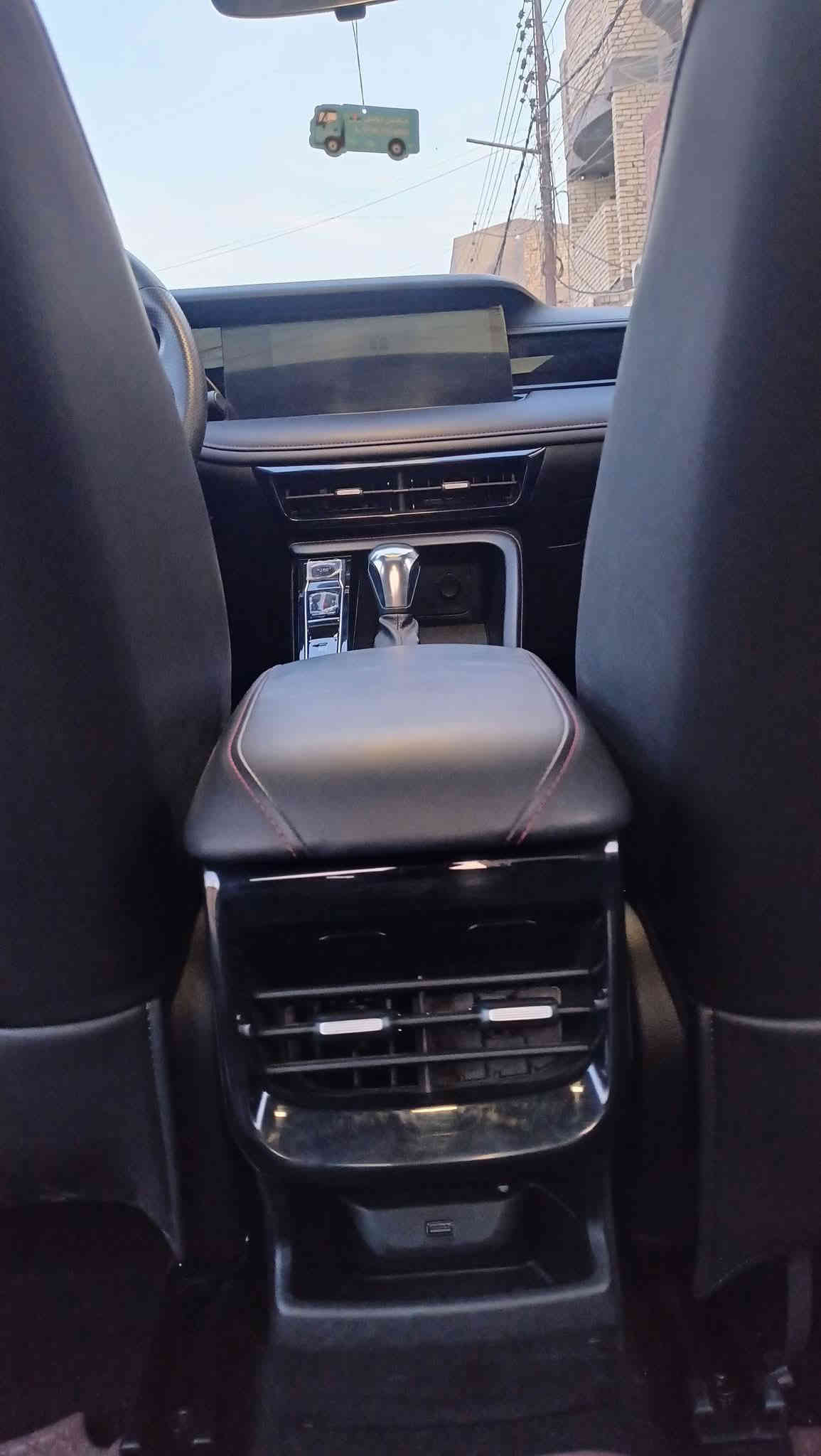 سلام عليكم للبيع ام جي روي موديل 2024 ماشية 8 آلاف قابل للزيادة رقم دهوك السيارة موجودة في بغداد السعر 112 بيها مجال  رقم مبايل *********** *********** السيارة بأسمي سنوية جديدة هزة جديدة
