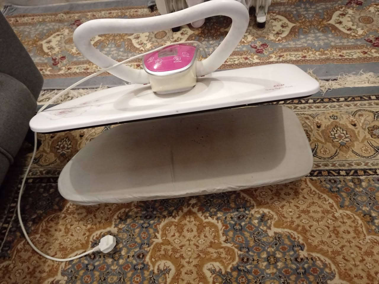 اوتي مع قاعدته سعره النهائي ١٥٠ الف دينار.. جديد استعمال قليل.. اشتريته ب٣٠٠ الف دينار. عنوانا كربلاء قرب مدينه العاب نوارس كربلاء وللتواصل ع الخاص


**إذا كنت صاحب هذا الإعلان وتريد حذفه لأي سبب، رجاءا أرسل رسالة إلى الدعم الفني**