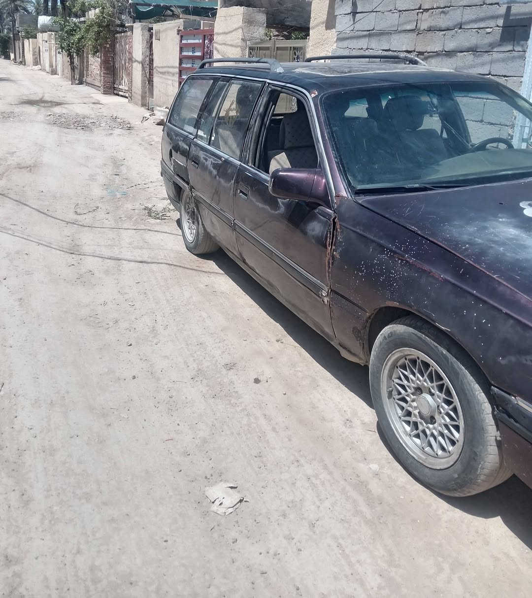 السلام عليكم اوبل ستيشن موديل 1992 رقم كربلاء السياره جاهزه من كل شي السعر 25 وبيها مجال للأستفسار *********** متوفر واتساب
