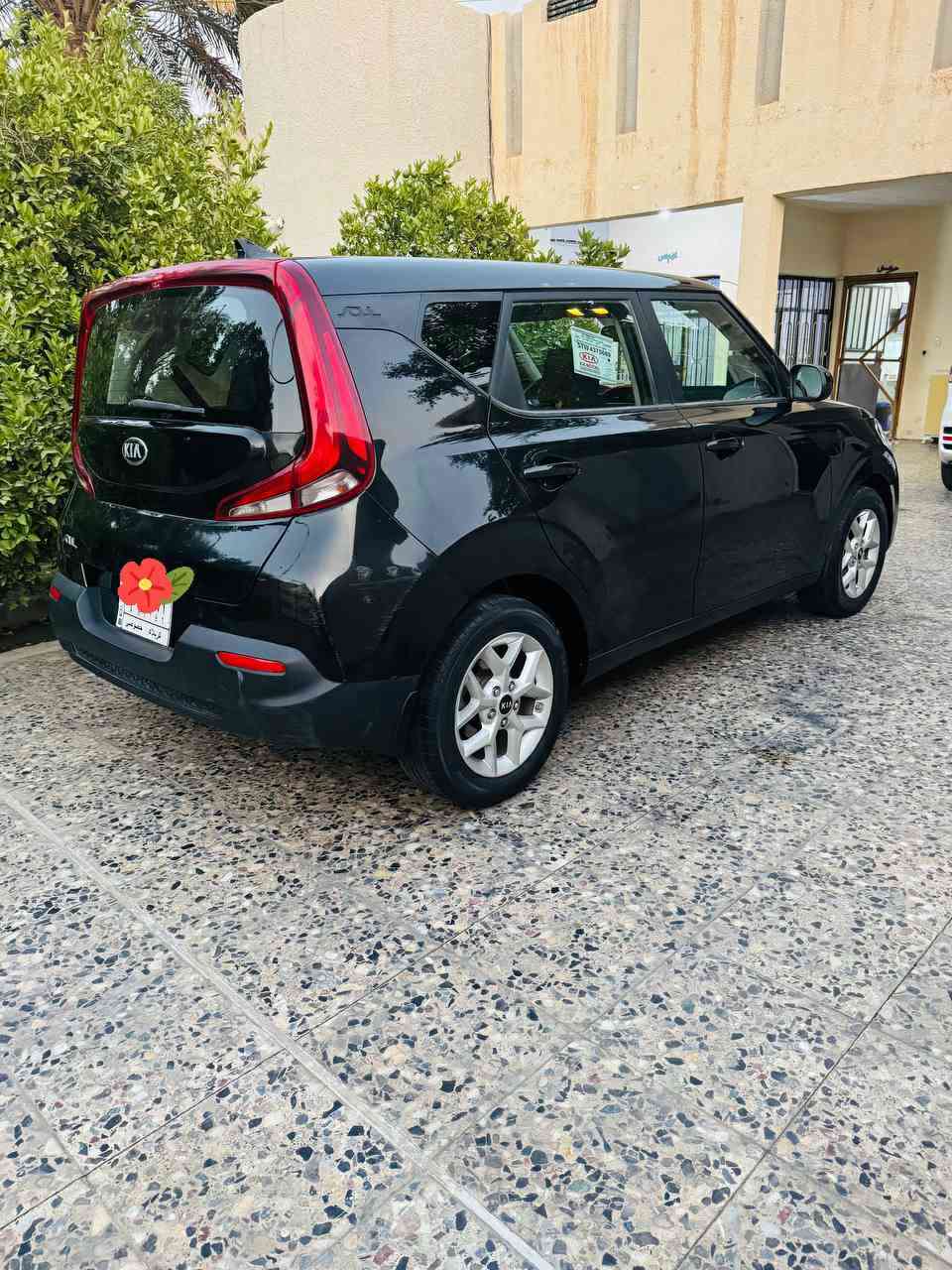 كيا صول موديل 2020 محرك 
2000 دوش كير At المرغوبات 
صبغ قطعتين فقط باقي مكفول 
سونار وصور حادث مرفق بالمنشور
السعر 115ورقه للاتصال***********
