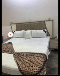 مستعمل • ٦ قطع • كلش نضيف