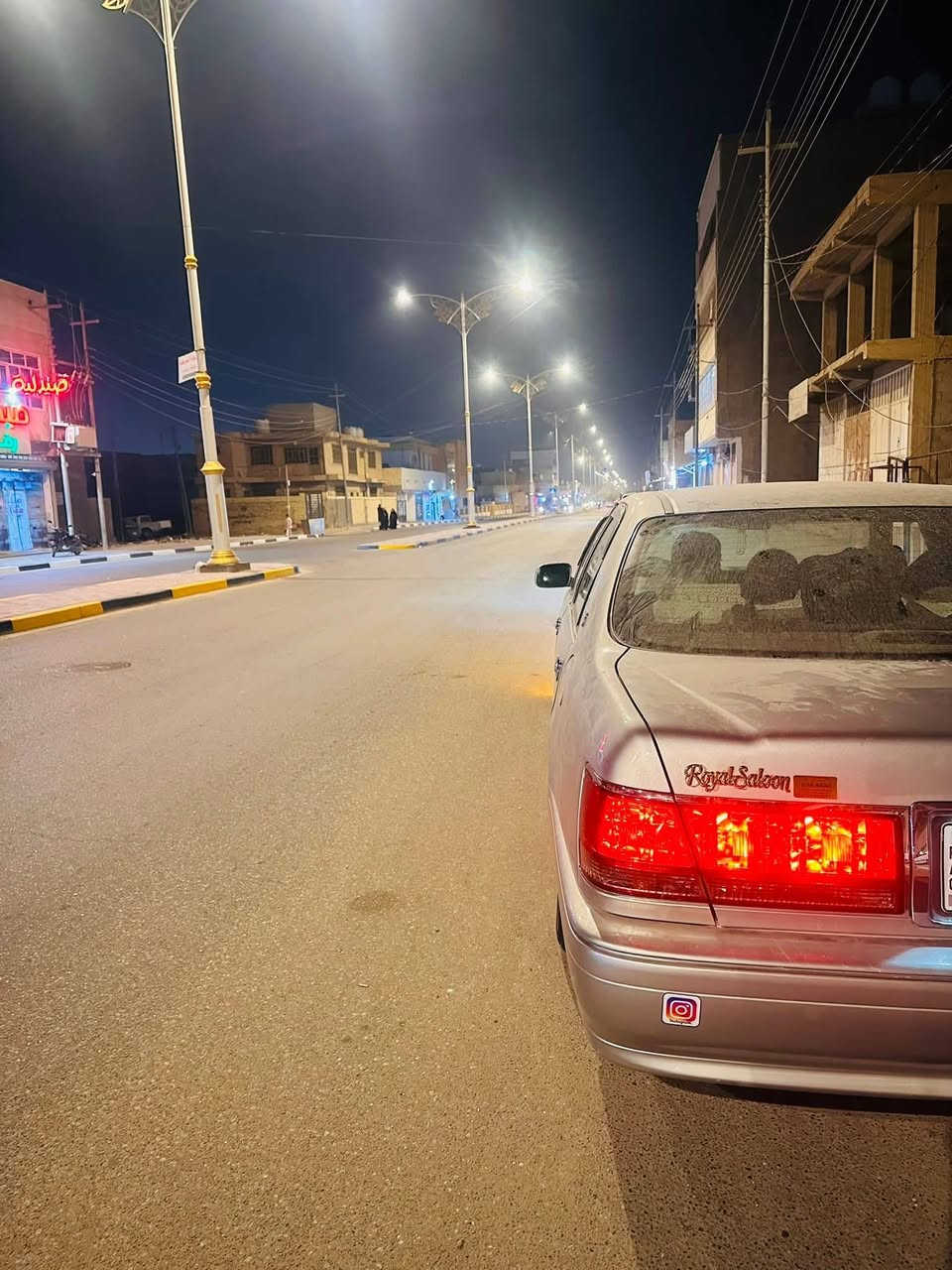 السلام عليكم ملكه كراون للبيع كفاله عامه من قص ونقل جثه سياره مدفوع كمركه قرار 48 سياره ثلاث دكم كير ومحرك وحداديه جدد محرك دفور صغير  استفسار على هاذا رقم ***********
