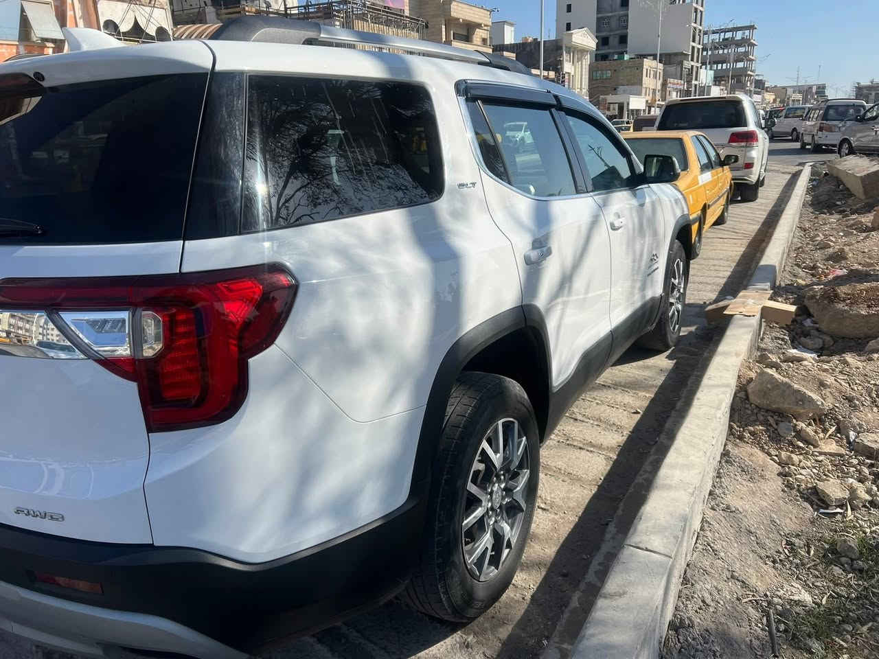 2023 GMC ACADIA, AWD SLT
حادث موضح بالصور تعديل بارد بدون تبديل بدون صبغ فقط دعاميه .

فئة SLT

سعر 200 ورقة 

بصمة تشغيل وابواب وتشغيل عن بعد

محرك 2000 توربو ✈️✈️✈️

لايت وبك لايت انارة LED

كشنتات جلد وهيتر بالكشنات

كشن كهرباء

رادار نقطة عمياء تحديد مسار توقف ذاتي 

اشاير بالمري 

صندوق شفط كهربائي 

شاشة وكامرة دوارة

ثلاث قطع تبريد تحكم مركزي

عدد الركاب 7 راكب

سستم صوت عددٍ سماعات 🔊 8 ماركة Bose

تخم تاير جديد 

رقم بغداد انكليزي بأسمي تحويل نفس الساعه

***********

