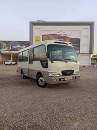 سياره هونداي كاونتي موديل 2002 للبيع سياره جاهزه مابيه نقص تخم تاير جو...