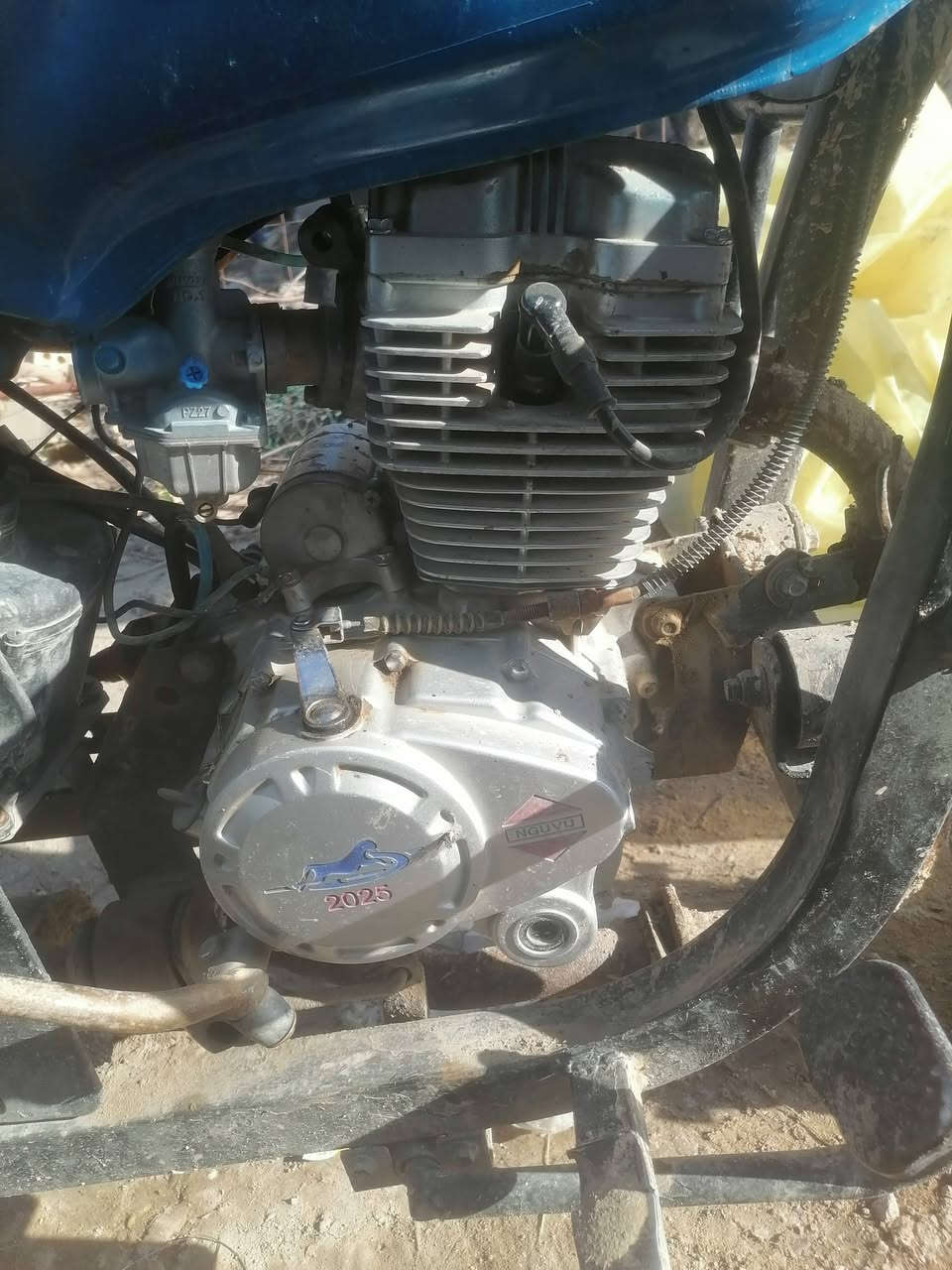 ستوته نضيفه للبيع السعر 800 المكان الإسكندرية الرقم ***********
