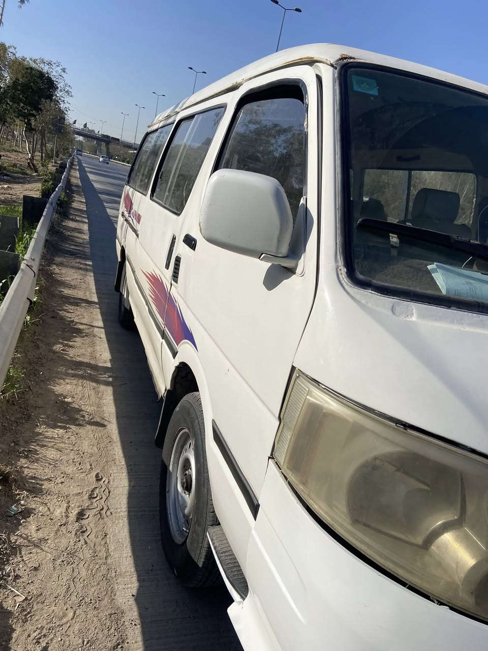 سلام عليكم فتون 2009 رقم بغداد بسمي كير مكينه اكسل خير من الله مصبوغه حازم جام خلفيه مكسوره بيه طخه بصفحه موضحه *********** او وتساب ***********
