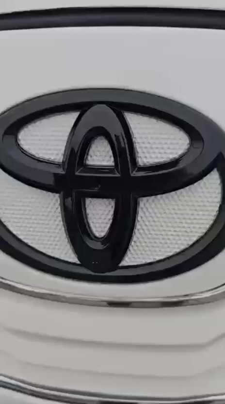 تحيه طيبه للجميع
السلام عليكم ورحمة الله وبركاته 
كامري موديل 2010
الى عشاق الجديد اخت الزيرو
السياره ماشيه 140حقيقي
جديده بمعنه الكلمه 
محرك 2500 جديد 
كير كفاله 
صدر امامي خلفي تخم تاير جديد 
تبريد ثلج
تحكم ستيرن 
كشن كهرباء 
السياره احله من الصور اي نقص مابيه 
بيه رش قطعتين
بسمي تحويل مباشر 
السعر ١١٤ مجال بسيط 
العنوان الفلوجه 
للإستفسار 
***********
