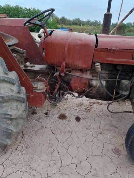 للبيع 
ديالى الخالص قرية سعدية الشط 
***********
جاهزه كل نقص مابيه
ستيرن بور
ابريك عنبار
كير محرك
تايرات
كله جديد
