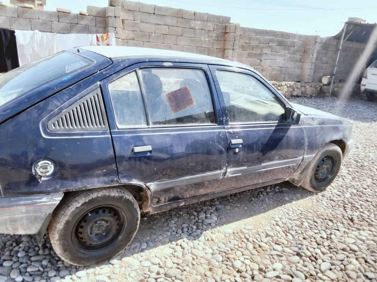 اوبل كاديت رقم مسطرها موديل 91محرك بدايت صرف السعر21وبيها مجال توير جدد باتري جديد غرفه زينه مو تعبانه اخو جديد رقم ***********
