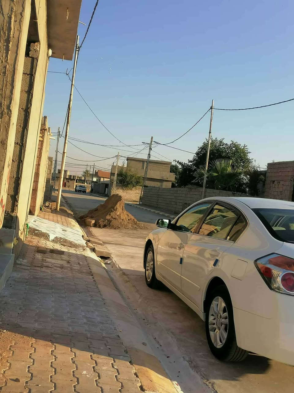 نيسان التما خليجي موديل 2012
مكفوله بالكامل عدا البونيد امبدل بدون اي ضرر
السونار موجود
مكينه كير مكفولات بالشرط 
رقم سنويه هزه جديد لل30
المكان ديالى سعديه 
السعر 117بيه مجال
الاتصال ***********
