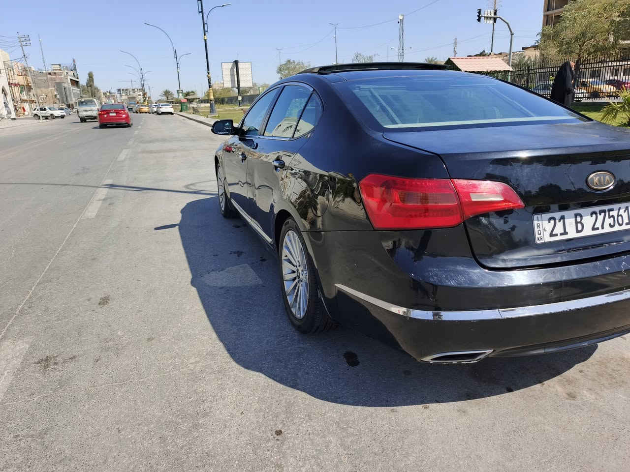 كيا كادنزا موديل ١٢ رقم سليمانيه
فول واحد على واحد  بيا جاملغ ايسر وبنيد صبغ فقط السياره كير مكينه كفاله تدفئه تبريد كله تمام سياره ما نقصها اي شي  وبيها رصعه ب الباب الخلف السايق صدر خلفي امامي جديد سياره جاهزه 

راعيها عربي 

سعرها   105     وبي مجال قليل   راعيها يريد مداور 

***********

مكان السياره 

كربلاء المقدسه
