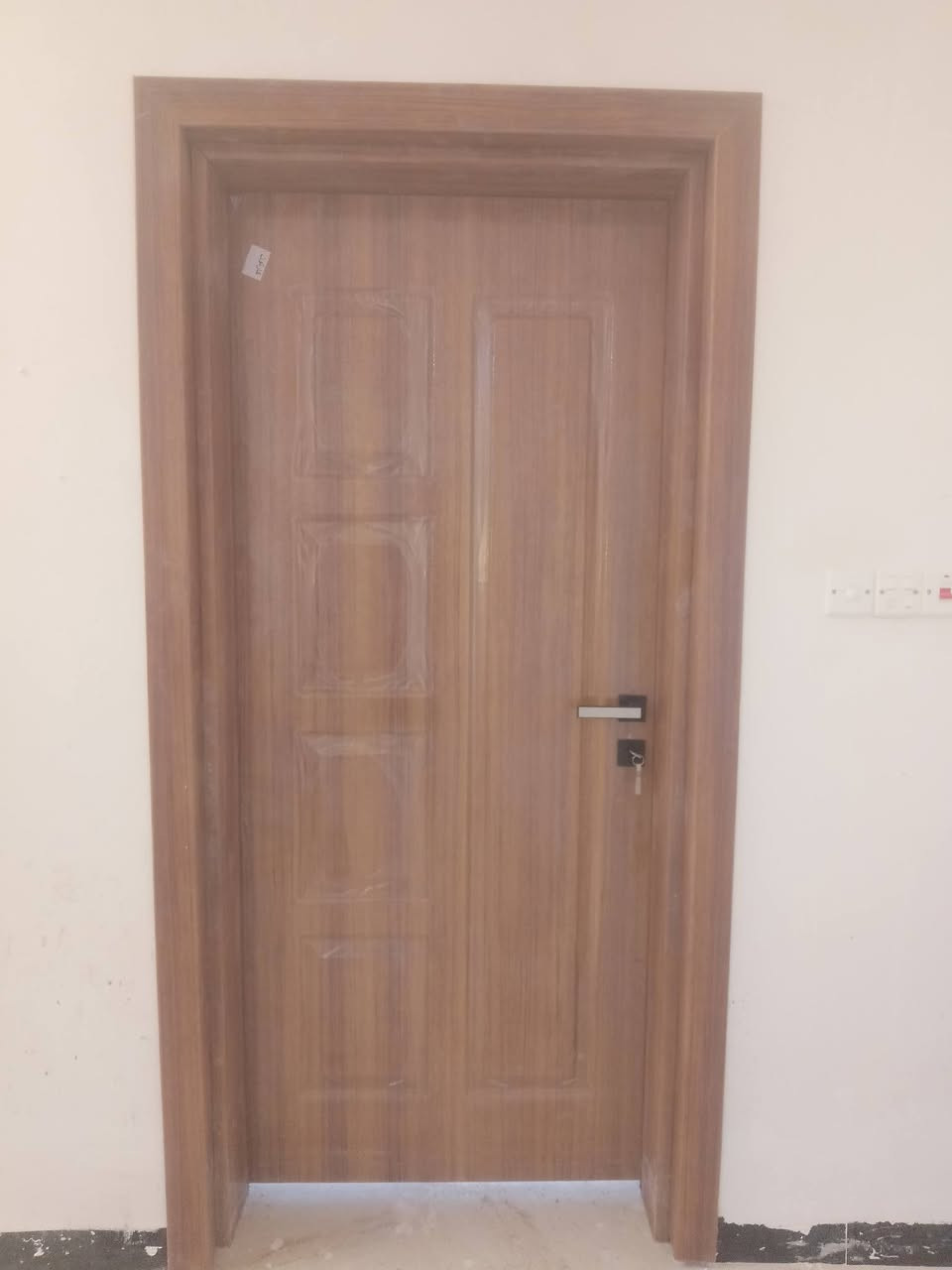 متوفر بيبان خشب خلي وفوم بسعار مناسب☺️التواصل واتساب ***********
