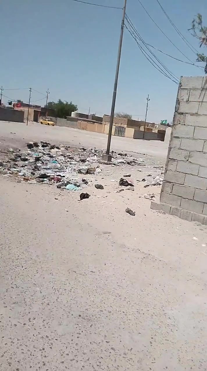 سلام عليكم ورحمة الله وبركاته بيت هيكل ملبوخ  بس  نقص بورك وارضيه واصل ماي وكهربا للبيت البيت ركن  وعله شارع مقابل مدرسه وخلفه حسينيه مكانه كلش حلو مساحته 250 خابط  في الجويه  وعندي نص دونم بل دواجن محدول وجاهز اريدهن ثنينهن مراوس بقطعه او نص طابو وذا مرتبه ازيده  ***********
