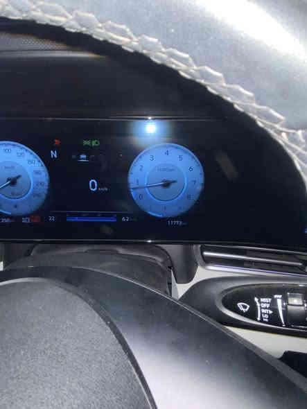 السلام عليكم النتره مديل 25 فول 1/1 بدون رقم حادث مبدل بنيد وخشم الشاصي تعديل وربع الجاملغ هم بي صبغ ارباك دركه بيها ماشيه 11 الف ابسمي العنوان زيونه او البديات السعر 170$ وبيها مجال بدون مراوس ‭0783 894 0840‬
