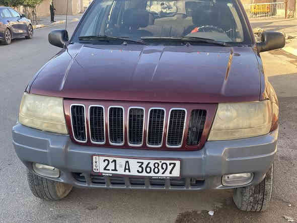 السلام عليكم جيب شيروكي2000 مكينه جديده قبل كم يوم شديتها وراد استرالي كهربائيات جديده  تخم تاير نضيف كلش وبيه شخوط بالبنيد سويتهم وبيه شخط رصعه يم قبق البانزين بس سياره خير من الله تبريد شغال نقصه بس غاز السياره بغداد الحسينية رقم موضح سليمانية باسمي السياره 
صدرها خير من الله 

رقم تليفوني ***********
سعرها 65 
يشهد الله مكلفتني هواي بالتجيدي مالته
