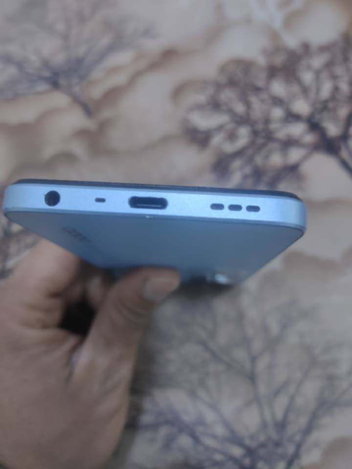 للبيع اوبو a18
ذاكرة 128 جهاز نضيف فقط جامه مال كاميرا بيها فطر السعر 85


**إذا كنت صاحب هذا الإعلان وتريد حذفه لأي سبب، رجاءا أرسل رسالة إلى الدعم الفني**