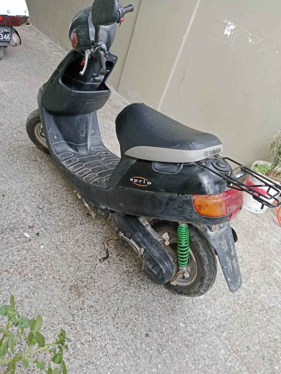 سلام عليكم دراجة بطه
مكينه ما مفتوحه شرط نعومه 
كير لا ونه ولا شي 
كهربائيات كله شغاله 
كيج بانزين كيج كيلو متر كله شغال
دراجه شرط نگرة سلف الصبح لا تأخر ولا شي 
تايرات جديد 
شاصي مكفول من الكسر ولحيم
مكاني نجف حي ميسان قرب مجسرات الزهراء 
سعر275 وبيه مجال 
***********
