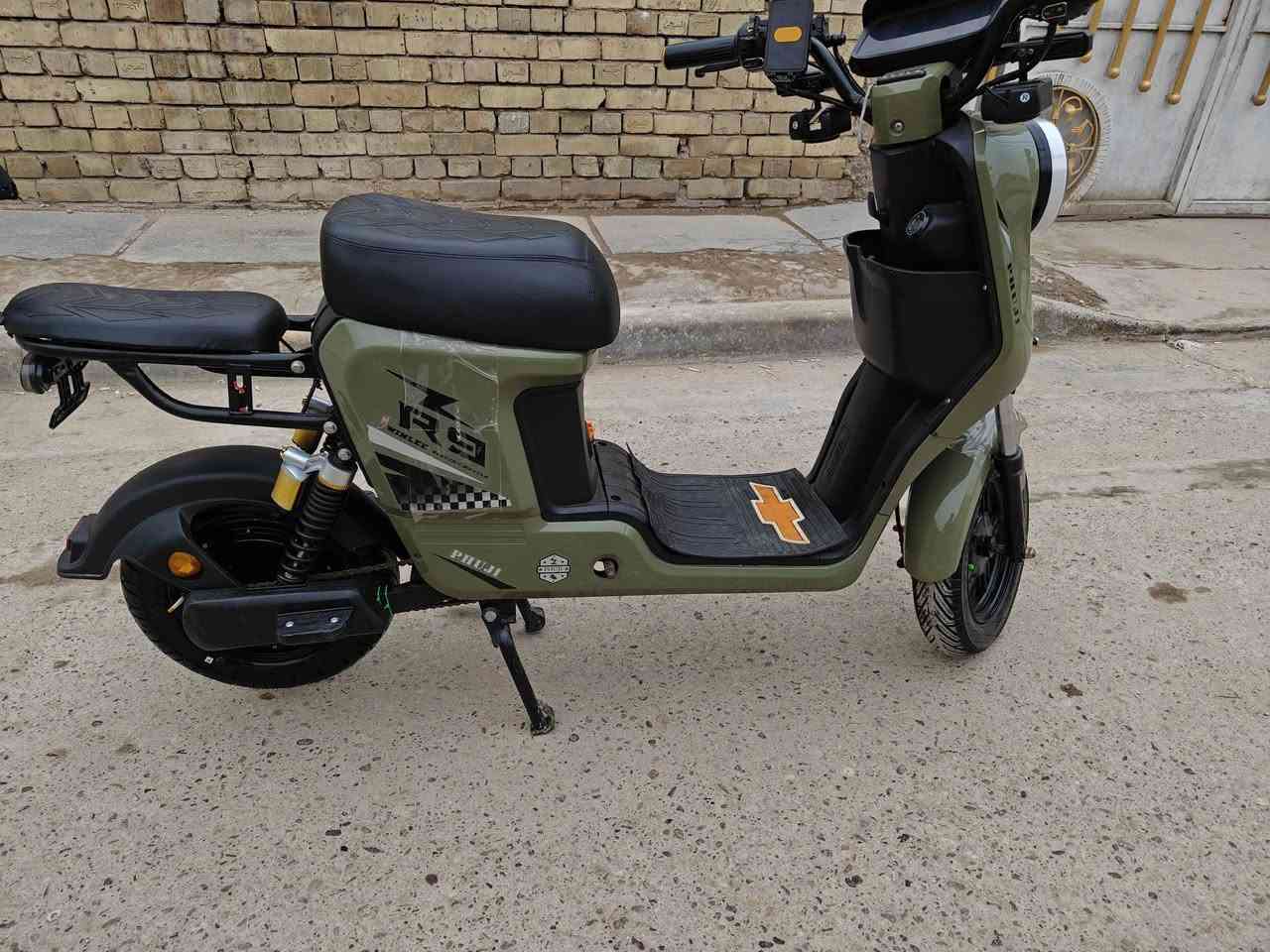 سلام عليكم دراجه R9موديل2025فول مواصفات خمسه بطاريات دبل.... سماعات ....لايت زنون عالي ناصي ....السعر 450 بصمه 1 كارت 2 سويج 2
ملاحظه 
اصدقاء بابا رجاءً لحد يعلق


**إذا كنت صاحب هذا الإعلان وتريد حذفه لأي سبب، رجاءا أرسل رسالة إلى الدعم الفني**