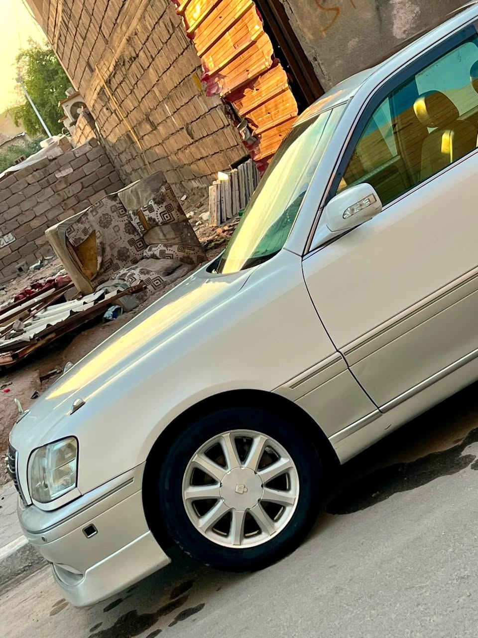 السلام عليكم👋
جنون تسجيل قديم شاصي175رقم بصرة تحويل ثاني يوم ب أسمي السياره (فول مواصفات4 دكم1/1) 1-فتحة سقف2-تبريد خلفي امامي3-ثلاجة 4- كشنات جلد5- اريل امامي خلفي+لايت عالي ناصي زنون+ويل نجمة 
السيارة جاهزه ع حبايه ونص ترايها الزاخو شررط حداده جديده مكينةD4الجبير بال كارتون برمضان شديتهه هيه وكيرها كفاله من النقل الجثه والكص والاصوليات مكاني بصرة الزبير الهاتف السعر145$وبيه مجال قليل📞***********
