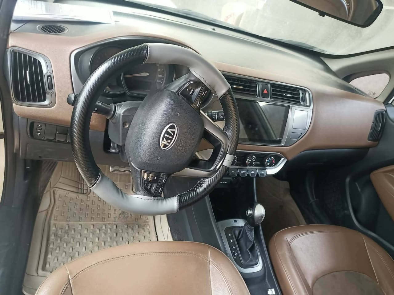 ريو ٢٠١٢ مكينة ١٦٠٠خليجي رقم اربيل دولي تريد وكاله او تحويل جاهزه مابيها اي نقص  مكاني  بابل الإسكندرية  ***********
