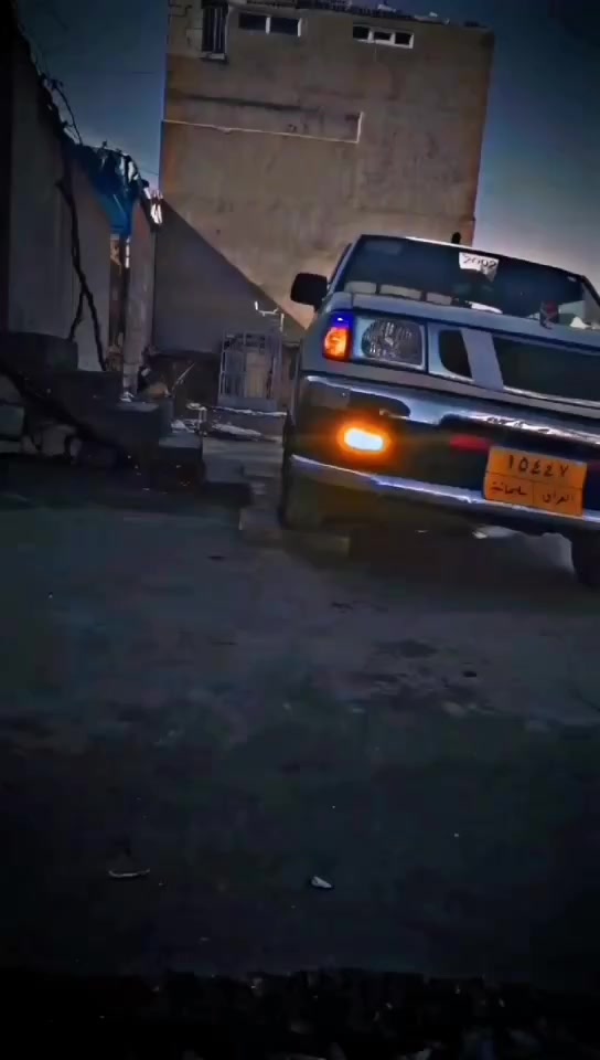 سه ره تا به ناوي خوا نيسان ٢٠٠٢ هه مو كياني به شه رت ٤تا يه ي لوك ده نلوب لا يت زينون كوشنو كاعي تازه تيي كيراو *********** ٨٥ مه عا مه له يه كي زور كه م
