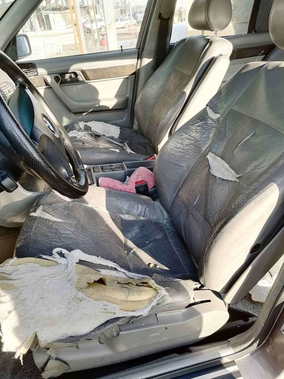 تم فصال كشنات شركة BMW %💯🇩🇪
الأخ أبو يوسف من الكوت 🌹
حسب طلب زبون تحديث داخل سيارات ♻️
عنوان موصل القوسيات شارع عام 🛣️
للتواصل ***********
***********
***********
