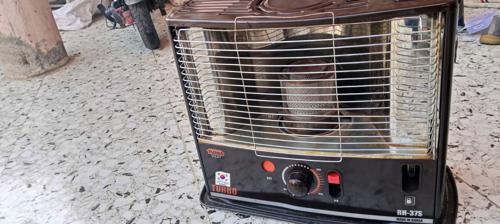 أغراض منزلية للبيع ميكرويف وصوبات وبراد ماء ودراجة هوائية وفلتر تنقية المياه 