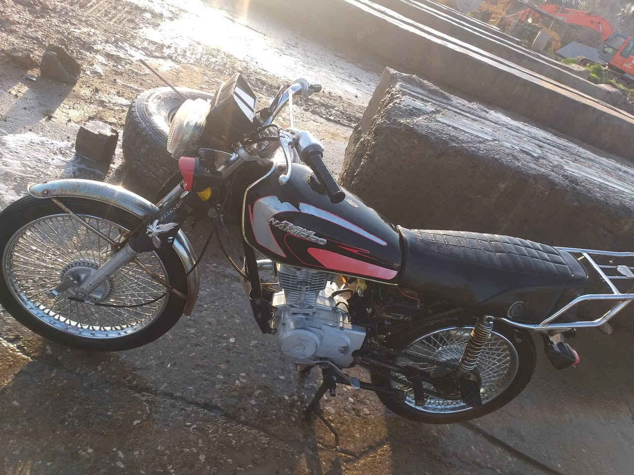 (سلام عليكم)
(نامي پروو)
(موديل ١٨)
(اوراق)
(بريك دواو به ردم)
(كاره باي كامل)
(شوين سمود)
(سعري ٢٢٥مه عمله)
(ره قه م موبايل***********)
