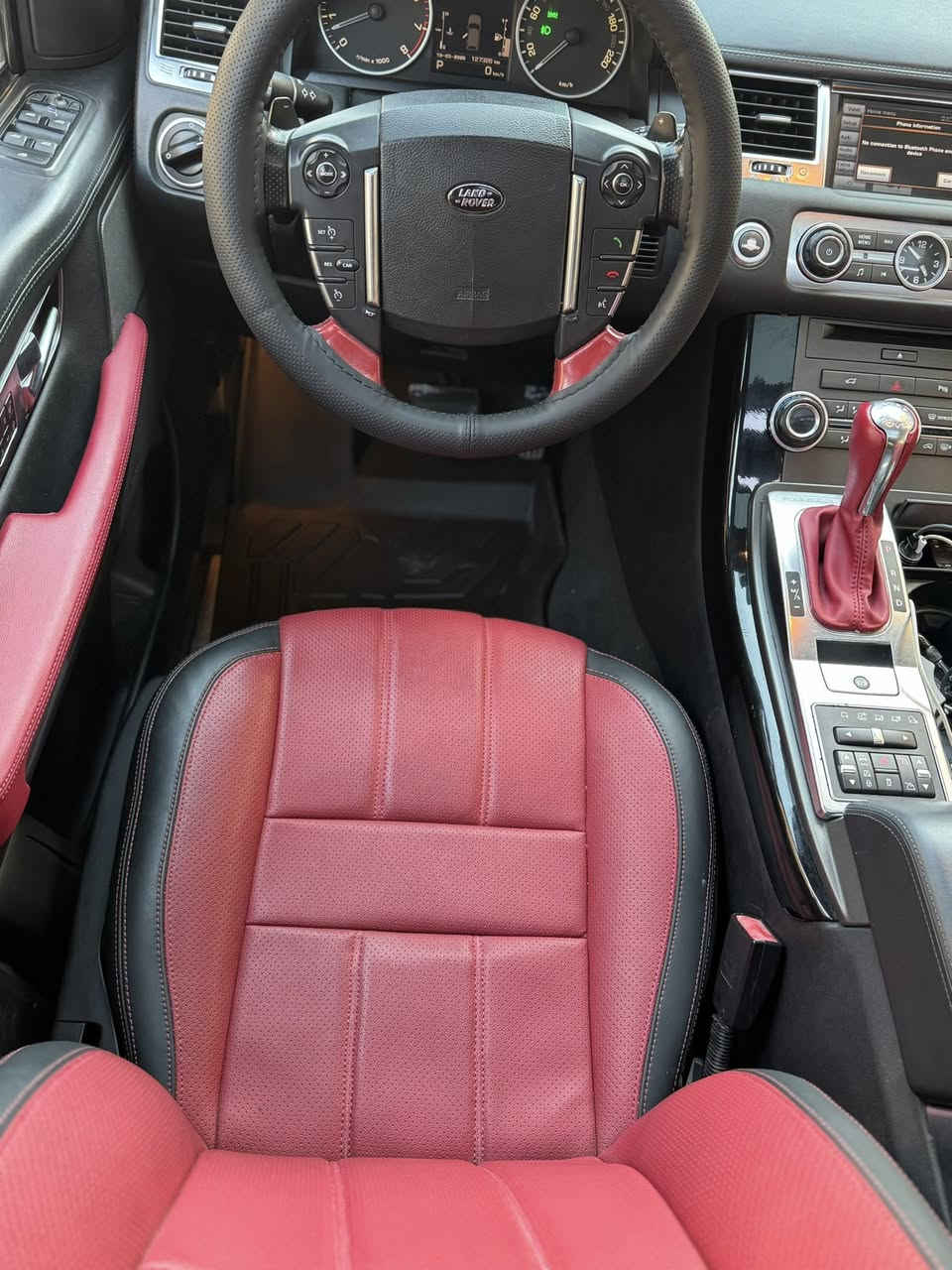 رانج روفر  
سبورت 2013 🇬🇧
مواصفات اوتوبايغرافي
ماشية 126 الف كيلو 
رقم بغداد 
من انظف الرانجات ال 2013

وكاله سردار
صيانتها كاملة وجاهزة كفالة عامة بدون صبغ

٨ سلندر بانزين بدون سوبر 
محرك Hse طلب خاص مواصفات اوتوبايغرافي
كير مكينه حداديه كلها بشرط مكفوله كفاله عامه 

ماتحتاج اي مصرف جاهزه 
سياره كلها بشرط الفحص مكفوله 

المواصفات 
🛑 ٣ شاشه ديفيدي 
🛑جكات تصعد ٣ وضعيات قيادة
🛑سلايت
🛑٤ ابواب بصمه + بصمة تشغيل
🛑 كشنات تدفئه حتى الخلفي 

داخل احمر واسود لونين 
يجي بس بل اوتوبايغرافي
تخم تاير جديد 
مكان السياره بغداد

للاستفسار  
*********** يوسف
@الجميعYousif Range
