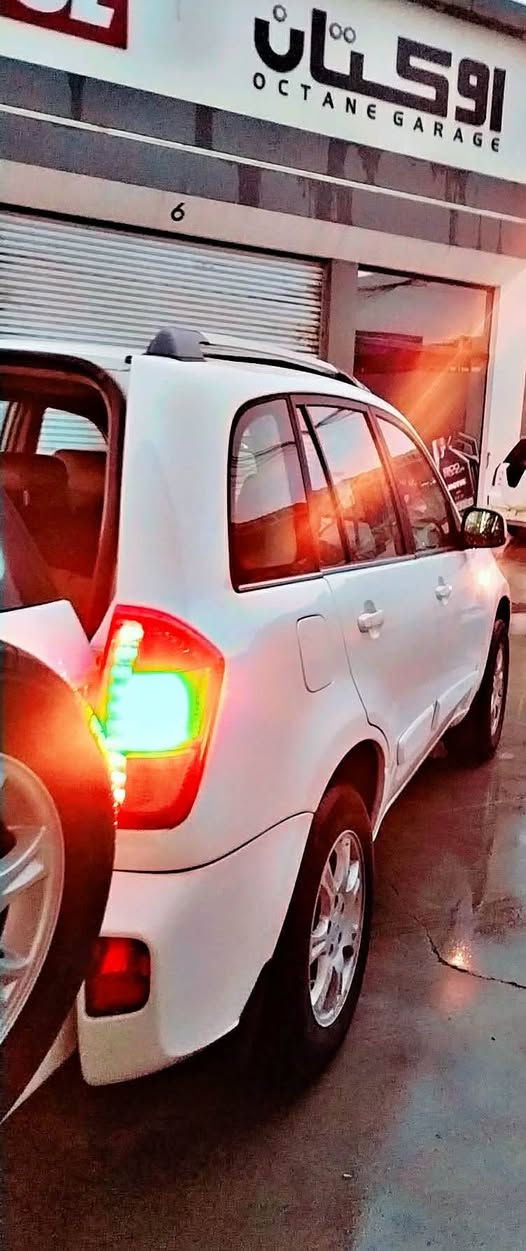 تيكو  ٢٠١٤ كير ابو القفل المرغوب مكينه مال كصه جديده قطعه واحده صبغ بدون داخل للبيع قسط ٥٠ او نقدد
***********
***********
