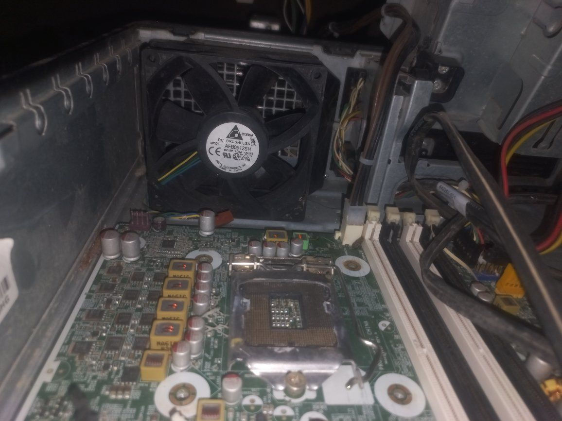 للبيع 40 نهايتهن
وتوصيل اكو
بيهن ضمان
حاسبه شغاله عوزه فقط معالج
جيل ثاني سستتم
هارد ٥٠٠
رام ٤
كارت انتل كيكا


**إذا كنت صاحب هذا الإعلان وتريد حذفه لأي سبب، رجاءا أرسل رسالة إلى الدعم الفني**