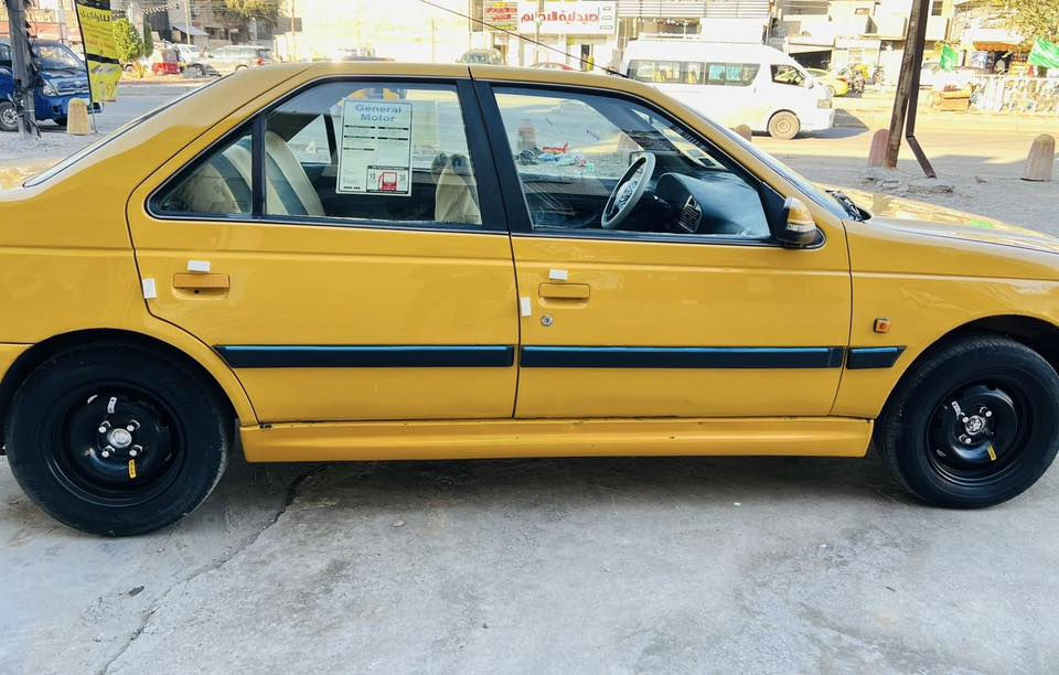 سلام عليكم شباب بيجو موديل 2015 رقم بغداد دولي مصفره هيئه وغرامات شرط تحويل شرط تحويل مكينه وكير مكفولات لا تبخير ولا صوت خير من الله صدر امامي خلفي جديد تخم تاير جديد مدوشمه كاعيه جلد سياره بيه صبغ جاملغ خلفي فقط بدون دواخل فقط جاملغ سياره حلوه كاعده سنتر لوك ريمود كامل سياره جاهزه كبل للشارع تكم لغود شواصي شركه اخوان هاي صوره مال اليوم وهاي تفاصيل سياره سعرهه 45 وبيه مجال بسيط اليحب يتصل *********** مكاني بغداد
