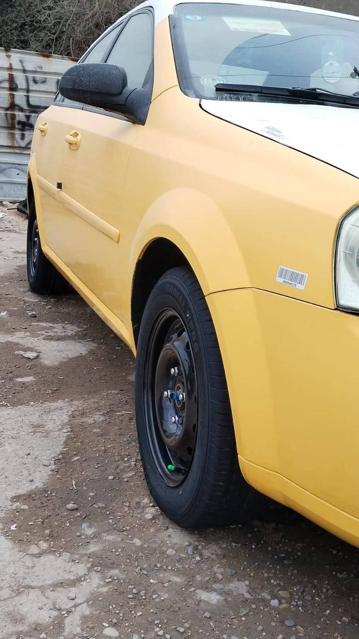 سلام عليكم اوبترا الشركه العامه 2012 مصبوغه عام بيهه جويات بلجاملغات الخلفيه مكينه كير صدر امامي خلفي خير من الله السعر 60 وبيها مجال عنوان بغداد هـ.***********
