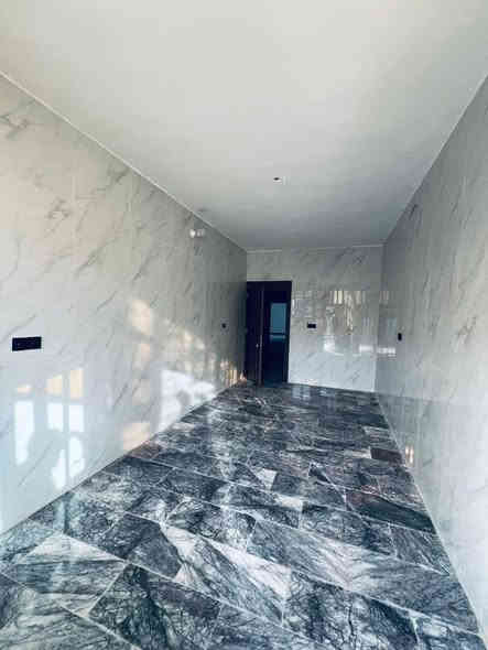 #دار للبيع
السلام عليكم دار للبيع مساحته 240 واجهة 8 متر نزال 30 متر  الدار 
طابقين كل طابق يحتوي على /
 الطابق الاول / كراج وحديقة  واستقبال وهول  وحمام ومطبخ وغرفه نوم  ومنور عدد2 
يحتوي الطابق الثاني / غرفه نوم عدد 3 مع هول وحمام 
 و سطح كبير
موقع الدار / الغزالية شارع مدير الامن مربع الطاقة موقعه كلش راقي وشارع عرضة 12 متر 
للاستفسار الاتصال بالرقم / 
***********    ابو كرم 
او زيارة مكتب الدولية في الغزالية شارع البدالة مقابل عيادة الدكتور عمر ماجد المشهداني ...
#الدولية_للعقار #الغزالية #العامرية #الخضراء #حي_الخضراء #المنصور #عقارات #منازل #بيوت_للبيع #بغداد #الكرخ #العراق #منزل #بيت_للبيع #اعلان #للبيع
