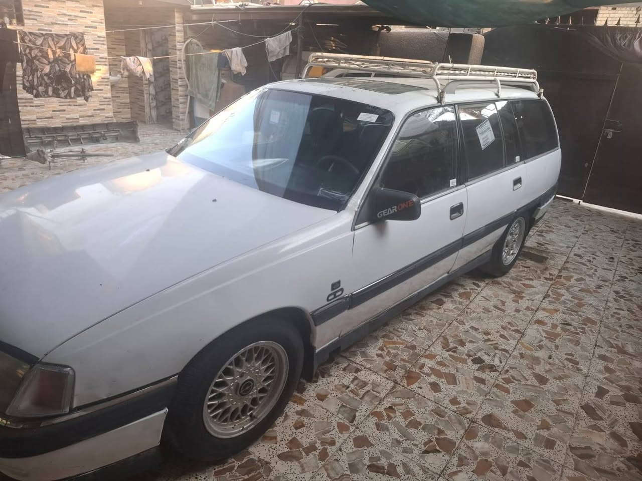 السلام وعليكم اوبل مديل 92 رقم كربلاء  سنويه منتهيه السياره جديد اي نقص مابيه السعر 30. وبيه مجال قليل البصره ابو الخصيب  ***********
