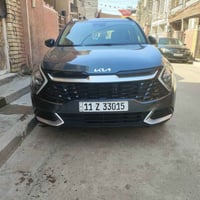 سبورتج ٢٣ EX هايبرد سيارة نظيفة كلش ماشية ٥٨ ميل حادثهة كلش بسيط بارد ...