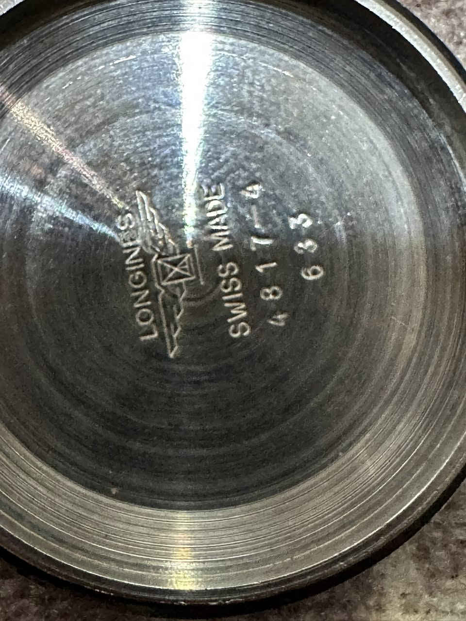 السلام عليكم. لونجنيز موديل مميز شهري محتلف مستطيلة الساعة
اوتوماتك الساعة زيرو خام بدون بولش قطر كبير لين الساعة مستطيلة
***********        400$
