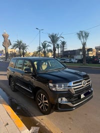 لاندكروز GXR • ٢٠١٣ • ماشيه ١٧٥ الف
