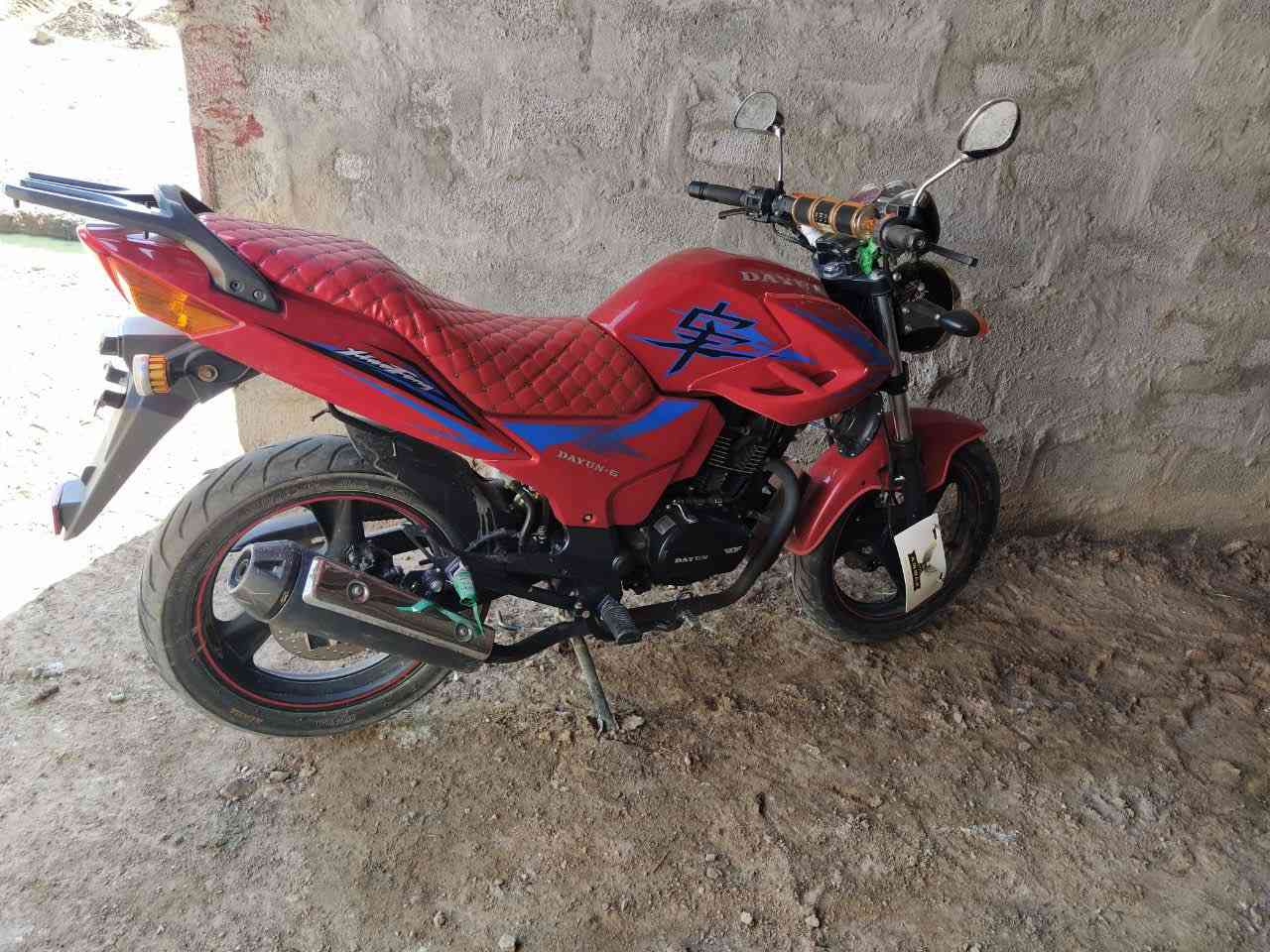 دايوان بوندة 20 مكفولة كفالة عامة السعر خاص او التواصل ع الرقم ‭0771 351 0599‬ او  تواصل ع الحساب. صاحب الدراجة خالد الواسطي مكلف بالنشر
