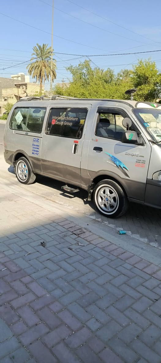 كيه بريجو موديل 2006 رقم انكليزي بسمي تحويل ثاني يوم مصفره هيئه أو غرامات سياره مصبوغه جماليه فقط مكينه 300سوبر كير وكسك كله كفاله 4شواصي كفاله بيه غرفته حاويه السياره كلش حلوه السعر 90 اي استفسار خابر أو تدالل مكان السياره بغداد حي الجهاد الرقم ***********
