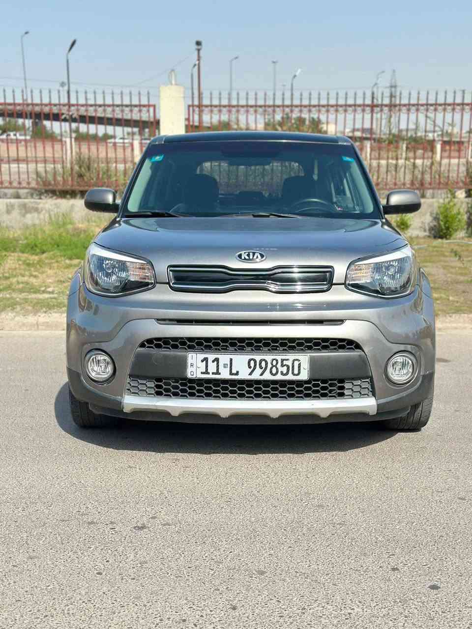 سلام عليكم سياره للبيع

كيا صول 2018 امريكي

محرك 2000gdi 

ماشيه 90

رقم بغداد باسمي هزه جديده

كير ومحرك مكفول  بچم كبس
 

تبريد ثلج 

فول تحكم ستيرن

كهربائيات السياره كلها شغاله وداخل السياره بعده وكاله محافض عليها

السياره احلى من الصور

حادثها كلش بسيطه جاملغ الخلفي الايمن والدعاميه موضحات بلصوره

سياره جديده مابيها اي نقص

السعر  116  بيها مجال بسيط حك الجيه

مكاني بغداد حي الجامعة

رقم الهاتف :  *********** بغداد, العراق
