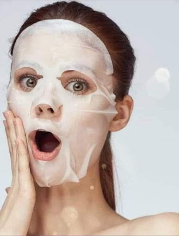 توفرت ماسكات ورقية 
عرض خاص👏👏💃💃
كمية محدوده جدا 
✔️✔️ 15 قطعة ماسك منوع  ب ٥ الاف فقط ✔️✔️
ماسكات  تجنن بمعنى الكلمة
👌فوائد الماسكات الورقية للبشرة :
❤ تعطي البشرة نضارةً فائقةً ومميّزة، وتجعل البشرة مشرقةً بشكل مذهل.
❤ تساعد في تفتيح أماكن بقع الحب السوداء الى أن يتمّ اختفاؤها بعد وقت من استخدامها. وتعمل على شد البشرة وتماسكها.
♥️ ترطب وتغذي البشرة وتجعلها ناعمه وجميلة
وشكلها جميل جربوهه وماراح تكدرون تستغنون عنها 

طريقة الاستعمال؛ 
بعد غسل الوجه استخدمي القناع ع وجهج بالترتيب وكل الموجود في الظرف وزعيه على وجهج وخلي حوالي ٢٠ الى ٣٠ دقيقه يعني تشوفي نشف وكل بشرتج امتصت السيروم وبعدها شيلي راح تحسين بشرتج حلوه ونظيفه ومنتعشه بشكل كبيييير 
توصيل مجاني داخل بسماية
للطلب مراسلة الصفحة


**إذا كنت صاحب هذا الإعلان وتريد حذفه لأي سبب، رجاءا أرسل رسالة إلى الدعم الفني**