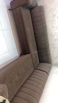 كنب • صالون