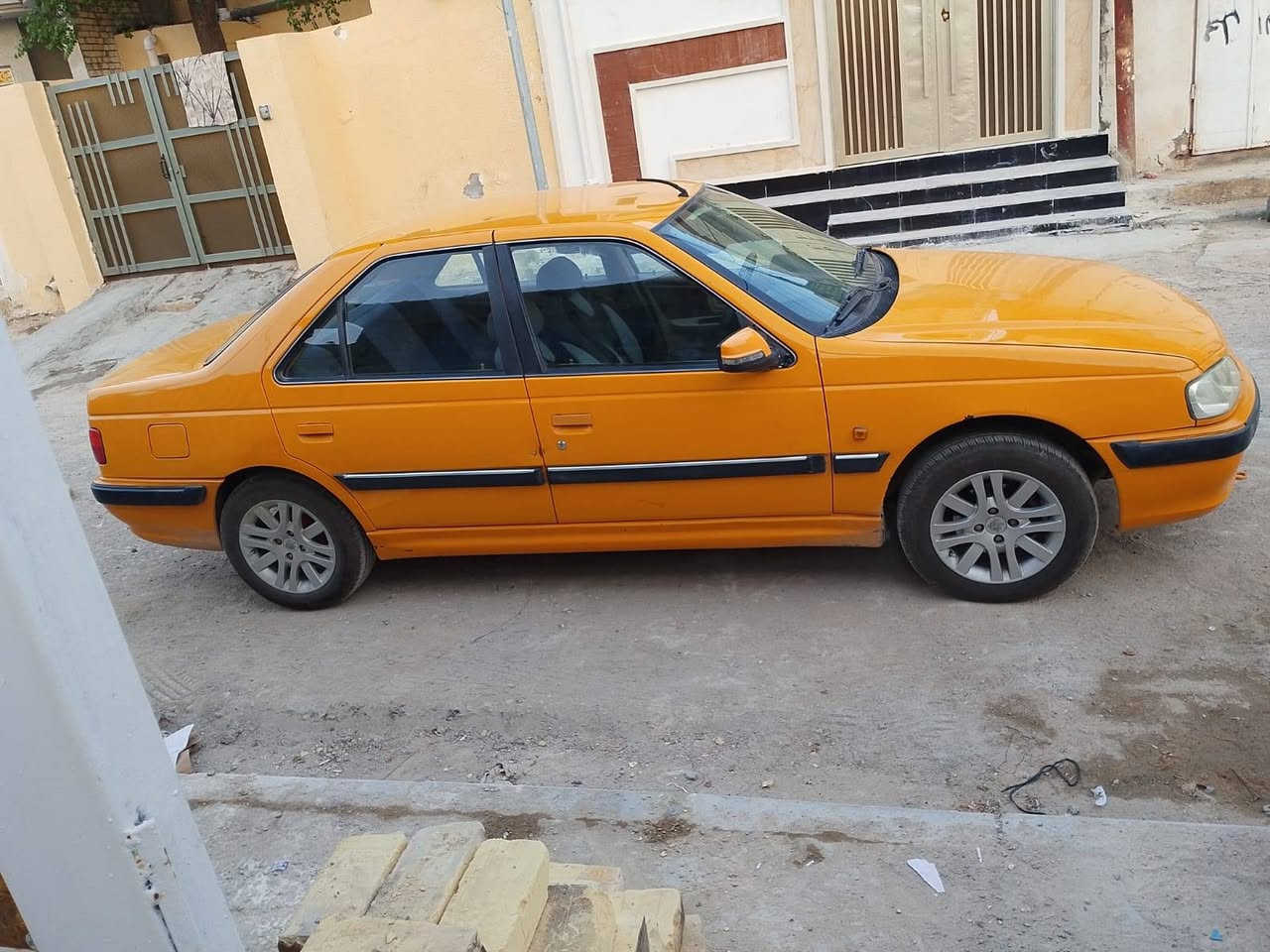 بيجو بابل موديل 18سنويه لل30تبريد شغال كهربائيات شغاله تخم تايرات سعر 57ورقه وبيهه مجال شراي اتصل ***********
