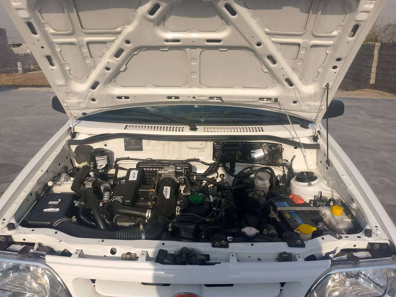 السلام عليكم سايبة للبيع موديل 2025 بسمي مكفولة كفاله عامه     صورة ماشية 38 الف
سعر 75  وبيهة مجال *********** بغداد البنوك
