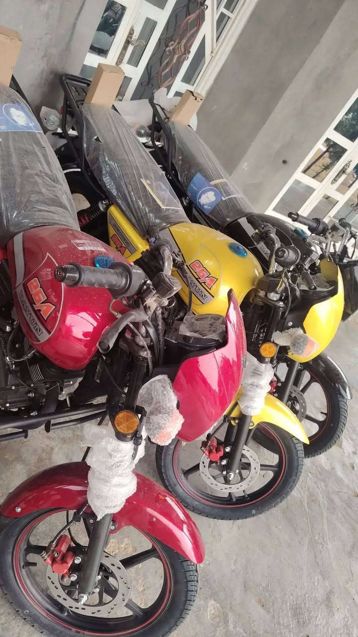 السلام عليكم يوجد دراجات ديوان اسعار مناسبه جبلي وكلاسك رقم بدون رقم كميه مفتوحه انتصل ودلل *********** موديل ٢٦ موديل ٢٥
