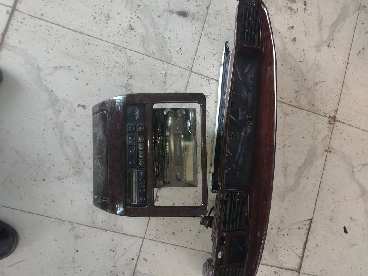 سلام عليكم
سمج كيجات  بطه كامله جديده
صاجيه مسجل بطه عميه حاويه
مسجل بطه بلادي جديد حاويه
دكم تبريد مال بطه مال عميه ومال فول موجود
دكم تبريد كرسته نفخ
دكم تبريد مارك كربلائي
دكم تبريد ارنب
كنترول جام بطه
كنترول جام كرسته
دينمو ملكه 140 امبير. حاويه
دينمو بطه  90 امبير.    حاويه
شاشه ليزريه كرسته مارك حاويه
عقول كتفات سنترلك تي بي اس انواع
بك لايتات شتريد موجود
اتصل وتدلل
***********
