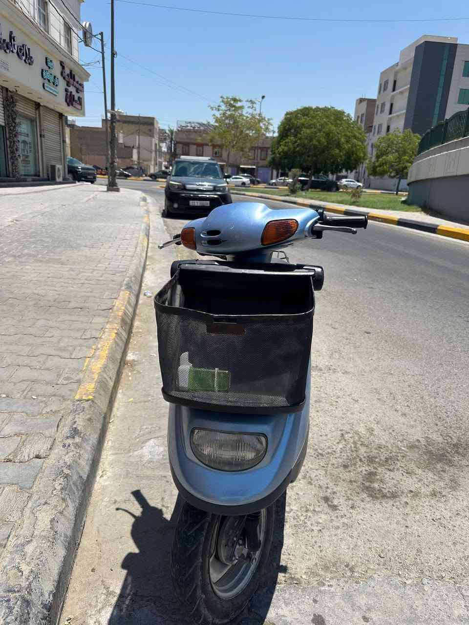 دراجة منغولي مال حاوية نضيفة مامفتوحة دراجة نضيفة كلش علا أيدي كاملة َكملة الي حاب يستفسر يراسلني او يتصل علا رقمي *********** /***********
