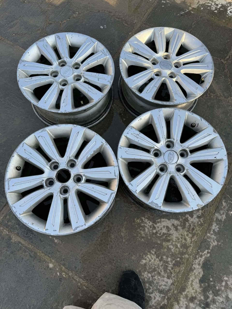 السلام عليكم ويل كب اوبتما ٢٠١٠ مكفول
من العواج فقط عايز صبغ السعر ٤٥٠ ألف وبي مجال قليل المكان الديوانية الاتصال *********** او ***********
